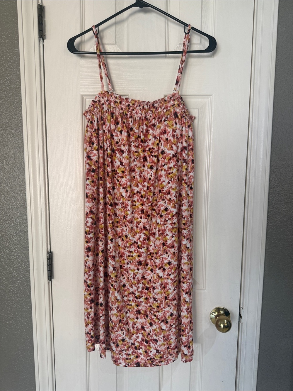 Soma WKND Coral/Pink Floral Dress Built In Bra w/Adjustable Straps size Medium